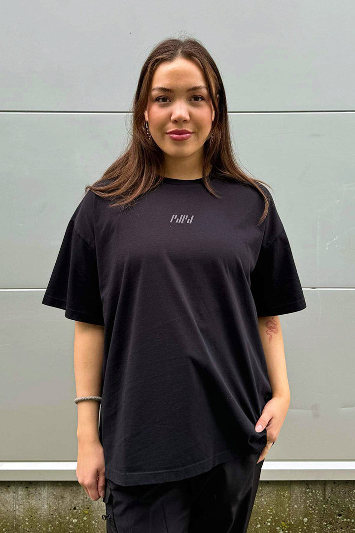 Black Oversize Lines T-shirt (Unisex)
