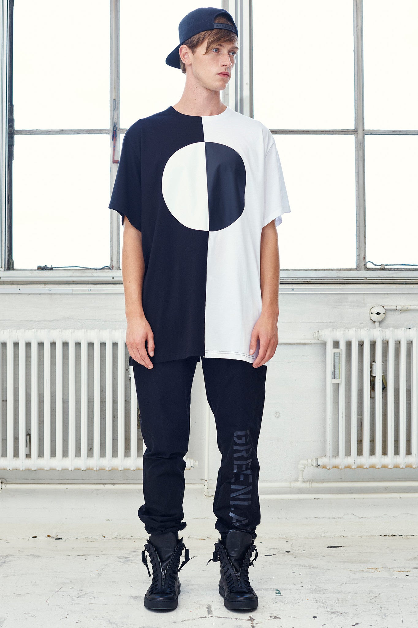 BIBI CHEMNITZ oversize flag t-shirt. Greenland