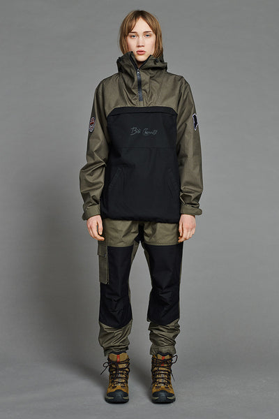 Outdoor Greenland Anorak (Army-Green + Black)(unisex) – Bibi Chemnitz