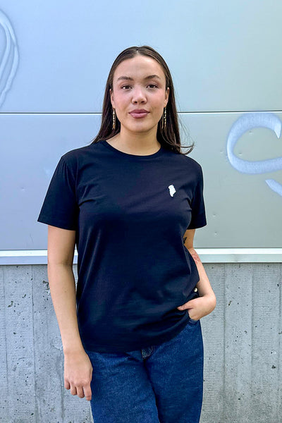 Black Greenland Embroidery T-shirt (unisex)