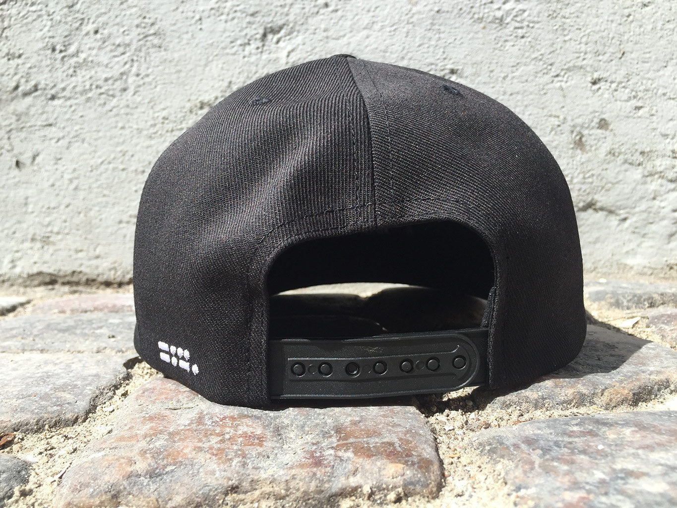 Black-White Logo Snapback (m)