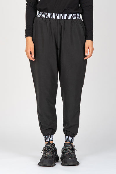 Black Loose Pants - No Stretch