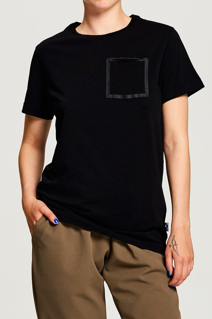 Pocket T-shirt Black (UNISEX)