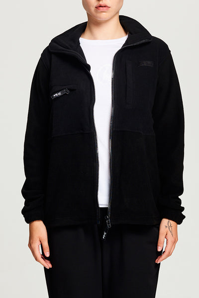 BIBI CHEMNITZ Polar Fleece Jacket in black. Four pockets perfect for travel